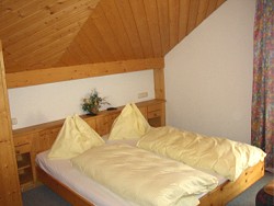 Double bed room